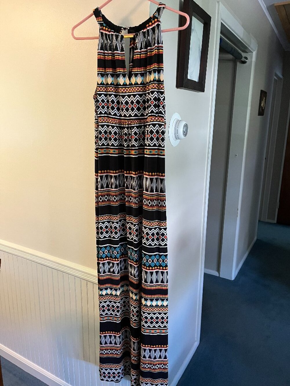 Apartment Nine Size Large Geometric Design Keyhole Neck Dress